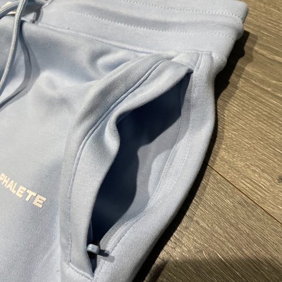 COPY - Alphalete Women's Core Shorts | Baby Blue | Size Medium - Picture 6 of 9